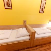 Четырехместный (Четырехместный номер) хостела Do Step Inn, Вена