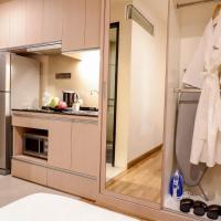 Двухместный (Улучшенный двухместный номер с 1 кроватью или 2 отдельными кроватями) апарт-отеля Park Village Rama II, Бангкок