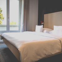 Двухместный (Улучшенный двухместный номер с 1 кроватью) отеля Hotel Mon Repos, Женева