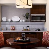 Сьюит (Фирменный люкс с 1 спальней) отеля Plaza la Reina, Лос-Анджелес