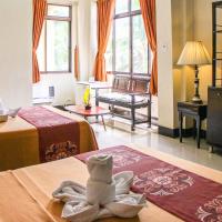 Сьюит (Люкс Diamond) отеля Stone House at Morato, Манила