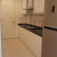 Апартаменты (Улучшенные апартаменты) апарт-отеля THE ROBERTSON BY JOSEPH'S SUITES, Куала-Лумпур