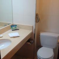 Двухместный (Mainland Chinese Citizen only - Standard Twin Room) отеля Beijing Chong Wen Men Hotel, Пекин