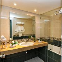 Сьюит (Полулюкс) отеля Hôtel Volubilis, Фес