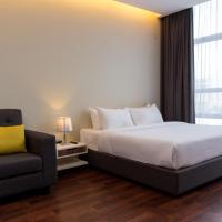 Двухместный (Номер Делюкс с кроватью размера «king-size») отеля Nexus Regency Suites & Hotel Petaling Jaya, Куала-Лумпур