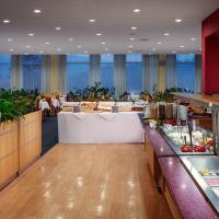 Двухместный (Двухместный номер с 1 кроватью или 2 отдельными кроватями и пакетом услуг «Адвент») отеля Spa Resort Sanssouci, Карловы Вары