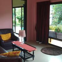 Семейный (Cемейный номер с собственной ванной комнатой) отеля Phuket Wake Park and Phuket Wake Board Club, Пхукет