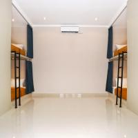 Номер (Кровать в общем 8-местном номере для мужчин и женщин) гостевого дома Taste of Bali Hostel, Кута