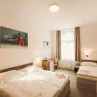 Трехместный (Трехместный номер «Комфорт») отеля Kings Residence, Прага