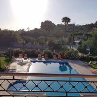 Апартаменты (Роскошный мезонет) апарт-отеля Mythos apts hotel, Агиос Стефанос, Пелопонесс, Западная Греция и Ионния