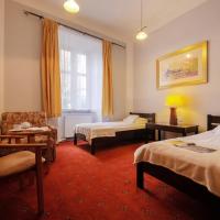 Двухместный (Двухместный номер с 2 отдельными кроватями и общей ванной комнатой) хостела Red Carpet Hostel, Краков