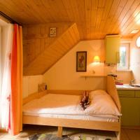 Трехместный (Трехместный номер с душем) семейного отеля Apartamenty Kamratowo, Висла