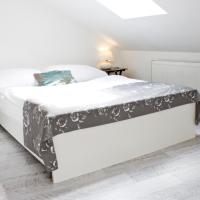 Студио (Улучшенный номер-студио) отеля Royal Bellezza, Прага