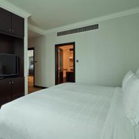 Апартаменты (Two-Bedroom Apartment - Raya Family Package (2 adults & 2 children) with early check-in) отеля Pullman Kuala Lumpur City Centre Hotel & Residences, Куала-Лумпур