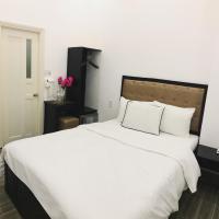 Двухместный (Улучшенный двухместный номер с 1 кроватью) отеля Phuc Lam Hotel, Дананг