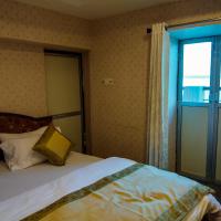 Двухместный (Ekaant room river view with Balcony (Darshan Assistance for Kashi Vishwanath Temple Available)) отеля Palace On Steps, Варанаси