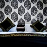 Сьюит (Milaap Suite with Balcony and River View (Darshan Assistance for Kashi Vishwanath Temple Available)) отеля Palace On Steps, Варанаси