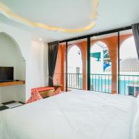 Двухместный (Суперлюкс с двуспальной кроватью) отеля Hotel Khaleej Mass, Пхукет