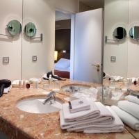 Двухместный (Полулюкс) отеля Hôtel Paris Neuilly, Париж