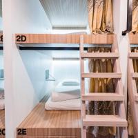 Номер (Общий шестиместный номер для мужчин и женщин) хостела Eco Hostel, Пхукет