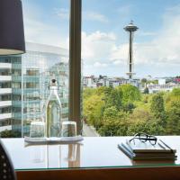 Двухместный (Premium King Room with Space Needle View) отеля Pan Pacific Seattle, Сиэтл