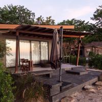 Сьюит (Люкс на берегу океана) курортного отеля Ao Cho Grandview Hideaway Resort, Самет