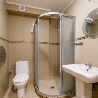 Двухместный (Двухместный номер с 1 кроватью и собственной ванной комнатой) хостела Stara Praga Południe, Варшава