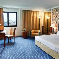 Трехместный (Представительский двухместный номер «Hilton» с 1 кроватью, с правом посещения представительского лаунджа) отеля Hilton Hanoi Opera, Ханой