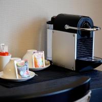 Двухместный (Двухместный номер Делюкс с 1 кроватью или 2 отдельными кроватями) отеля Hôtel Elysées Paris, Париж