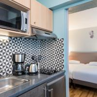 Студио (Улучшенный номер-студио (для 3 взрослых)) апарт-отеля Aparthotel Adagio Paris Montmartre, Париж