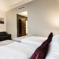 Двухместный (Стандартный номер с 2 односпальными кроватями и диваном) отеля Best Western Hotel Mariacki, Катовице