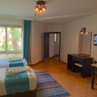 Трехместный (Стандартный трехместный номер) курортного отеля Naama Blue Hotel, Шарм-эль-Шейх