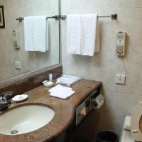 Двухместный (Улучшенный номер с кроватью размера «queen-size») отеля Grand Metropark Hotel Hangzhou, Ханчжоу