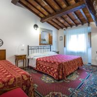 Трехместный (Трехместный номер) отеля Hotel Collodi Firenze, Флоренция