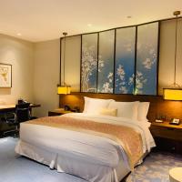 Двухместный (Стандартный номер с кроватью размера «king-size») отеля Twelve at Hengshan, A Luxury Collection Hotel, Shanghai, Шанхай