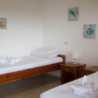 Двухместный (Двухместный номер с 2 отдельными кроватями и балконом) курортного отеля Sunshine Village Resort, Панглао