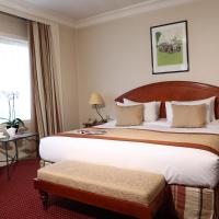 Сьюит (Улучшенный люкс) отеля Pullman Bucharest World Trade Center, Бухарест