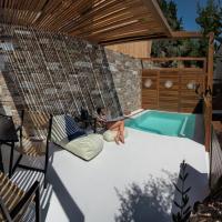 Сьюит (Роскошный люкс с открытым бассейном) отеля Natura Luxury Boutique Hotel Skopelos, Лутраки