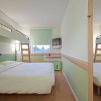 Трехместный (Трехместный номер) отеля ibis budget Genève Petit-Lancy, Женева