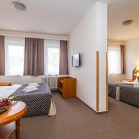 Четырехместный (Улучшенный четырехместный номер) отеля Mědínek Old Town, Кутна-Гора