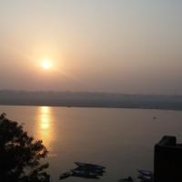 Семейный (Семейный люкс с балконом) гостевого дома Scindhia Guest House, Варанаси