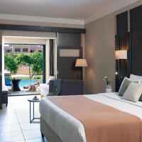 Двухместный (Семейный номер у кромки бассейна) отеля Coral Sea Aqua Club Resort, Шарм-эль-Шейх