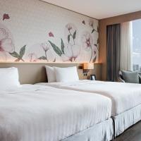 Сьюит (Угловой люкс Roselle с 1 спальней) отеля Sivatel Bangkok, Бангкок