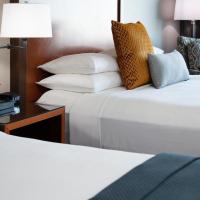 Семейный (Номер Делюкс с 2 кроватями размера «queen-size») отеля The Paramount Hotel Portland, Портленд