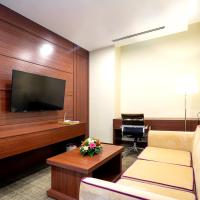 Сьюит (Представительский люкс с кроватью размера "king-size") отеля Becamex Hotel - New City, Хошимин