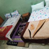 Семейный (Семейный номер с общей ванной комнатой) гостевого дома Kashi Annapurna Paying Guesthouse, Варанаси