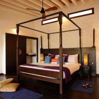 Двухместный (Классический двухместный номер Heritage с 1 кроватью и видом на сад) курортного отеля Niraamaya Retreats, Surya Samudra, Kovalam, Ковалам