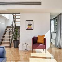 Апартаменты (Family Maisonette with Acropolis View and Terrace) апартаментов MONO Lofts, Афины