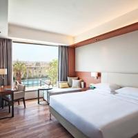 Двухместный (Hyatt Double Room with Pool View  with 15% discount on Food and Soft Beverage,Early check-in and late check-out subjected to availability) отеля Hyatt Amritsar, Амритсар