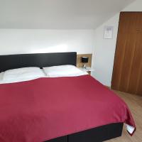 Апартаменты (Апартаменты с 2 спальнями) гостевого дома Lucie, Прага